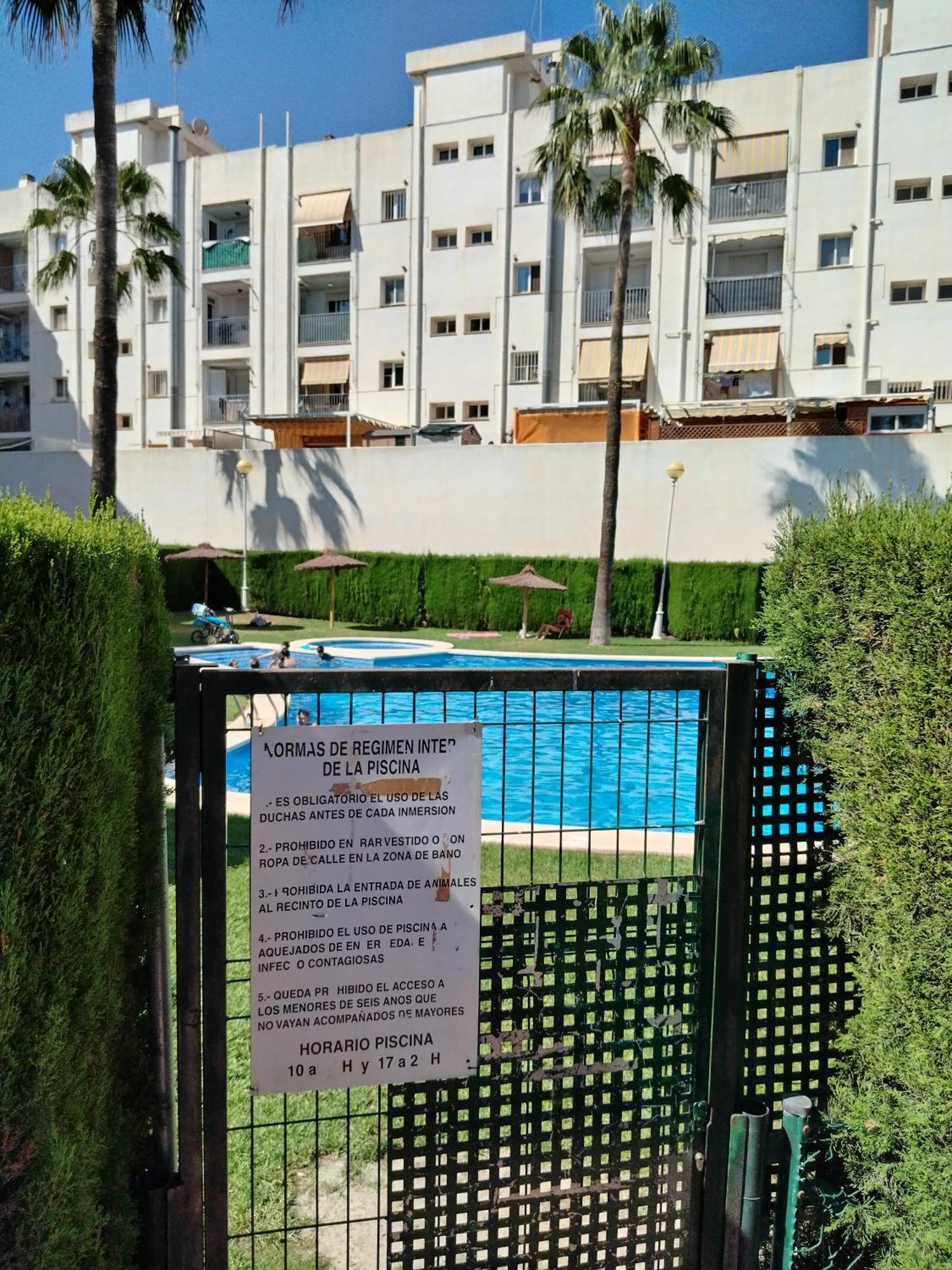 Habitación cerca a playa. Desayuno y piscina Alboraia Exterior foto