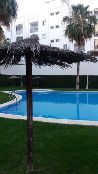 Habitación cerca a playa. Desayuno y piscina Alboraia Exterior foto